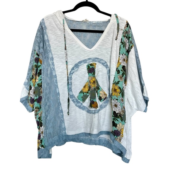 POL Tops - *** LISTING IS SOLD ***  Boho Floral Patchwork Tunic